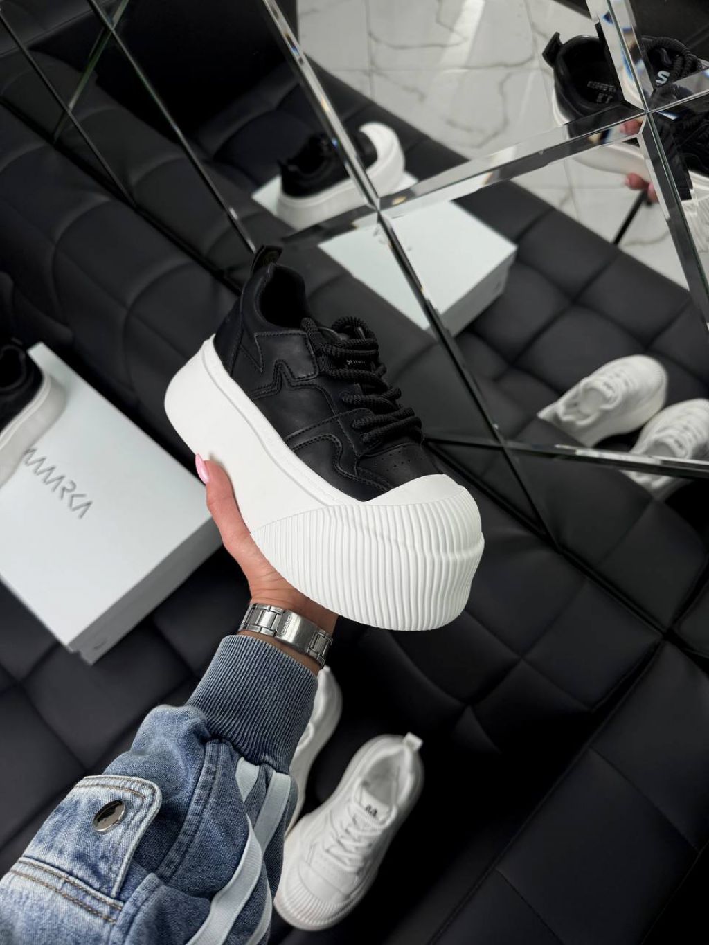 Жіночі кеди на високій підошві ФЛЕГИ White Black