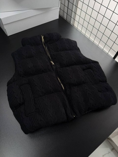 Жіноча жилетка ФІРО Black